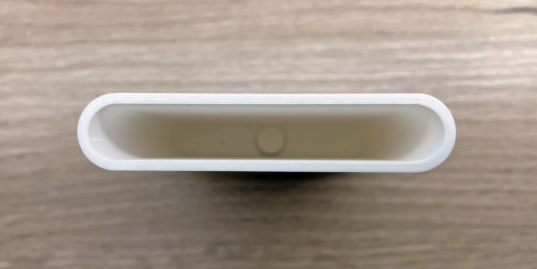 Case with release mechanism