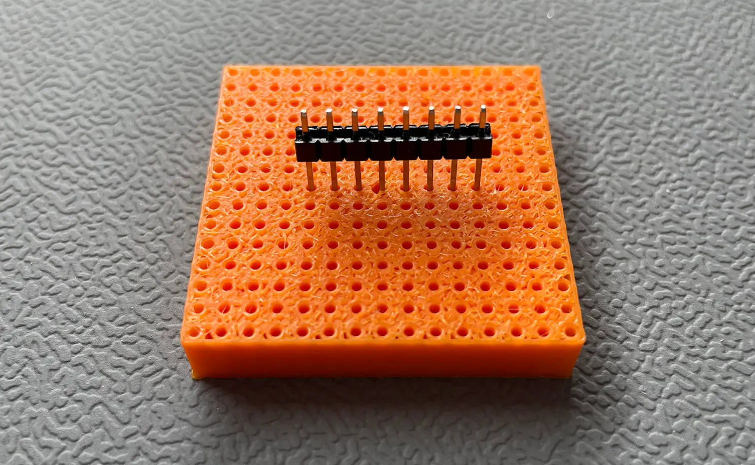 3D-gedrucktes Breadboard-Replikat